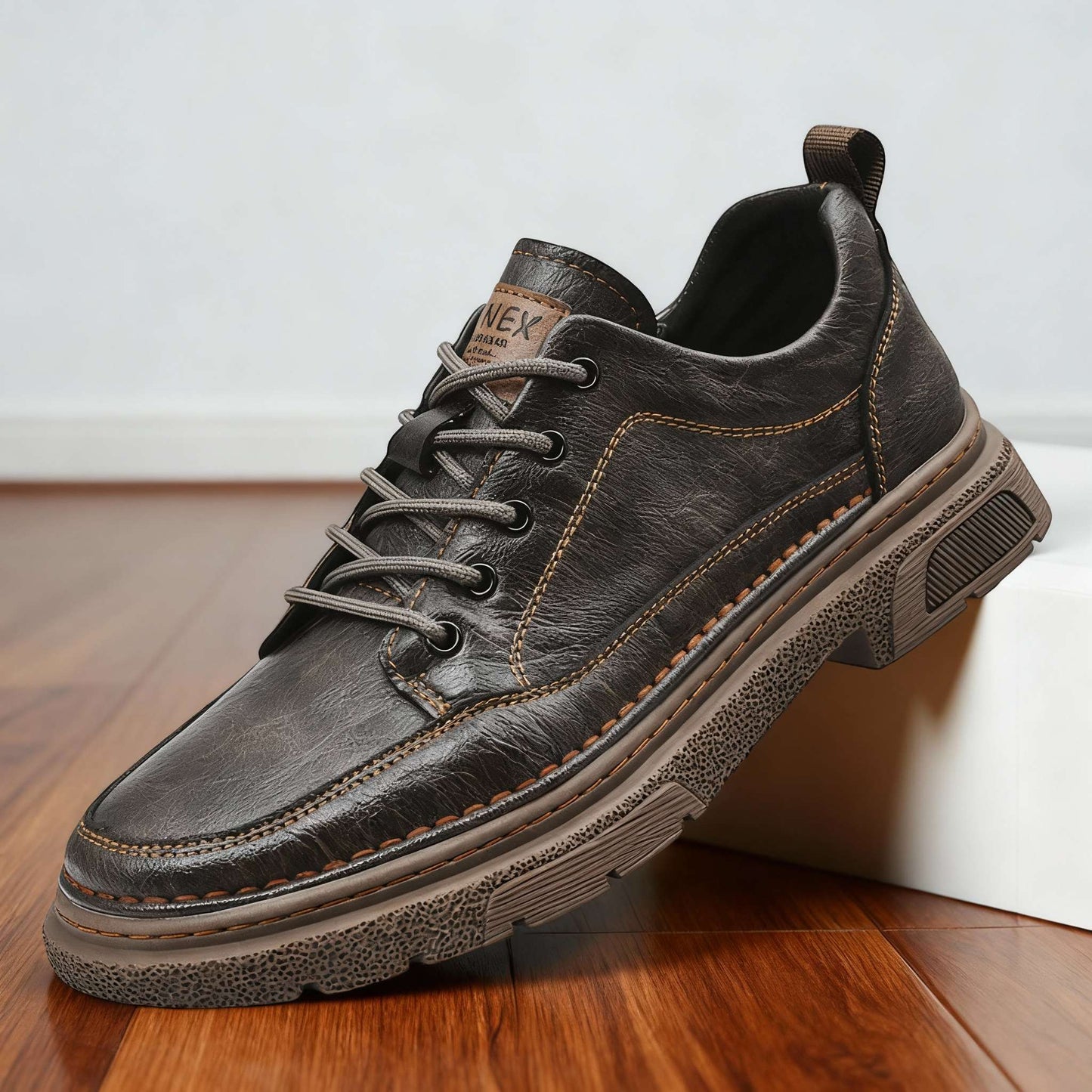 Weston Ridge™ Leather Sneakers